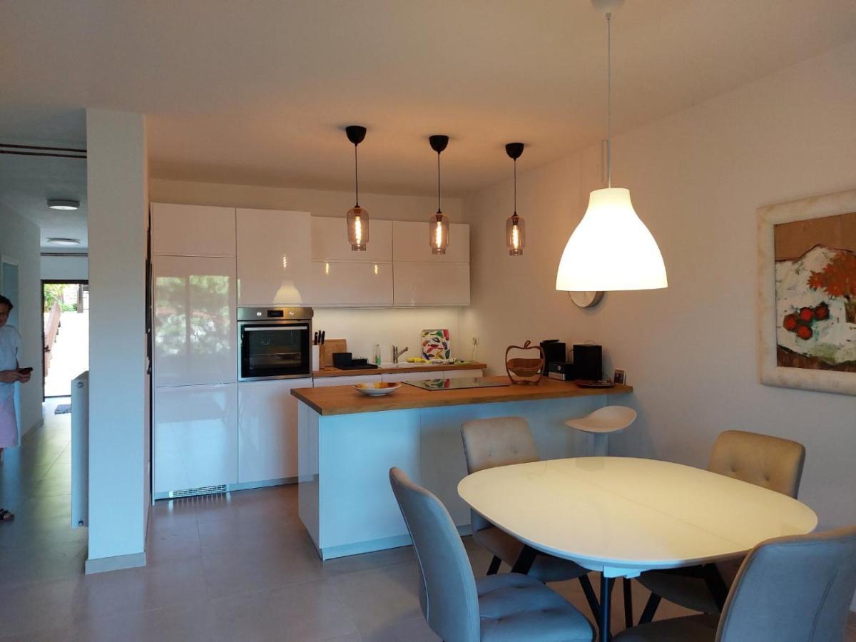 Apartment Irena-Pula Marina Ngoại thất bức ảnh