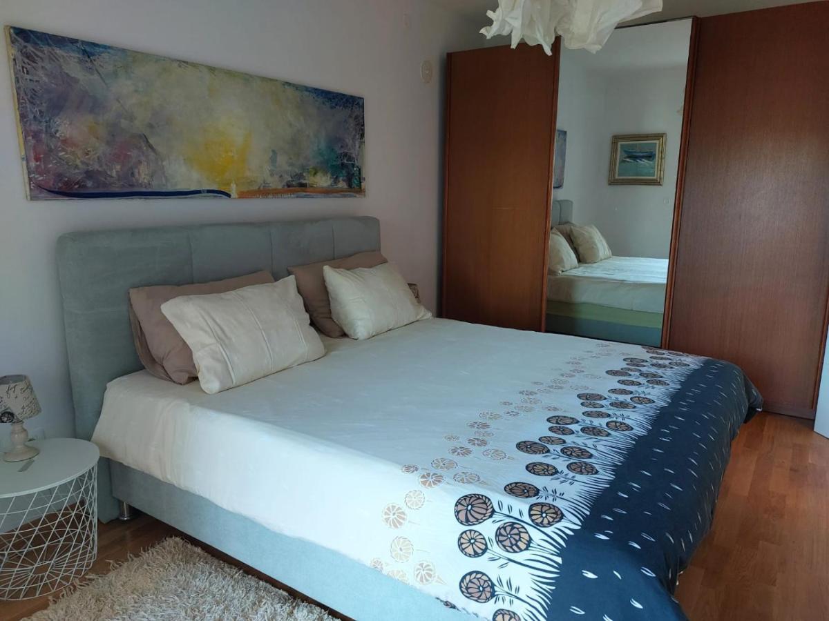 Apartment Irena-Pula Marina Ngoại thất bức ảnh